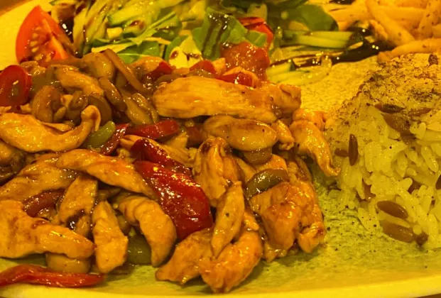 Chicken with Switchili Sauce